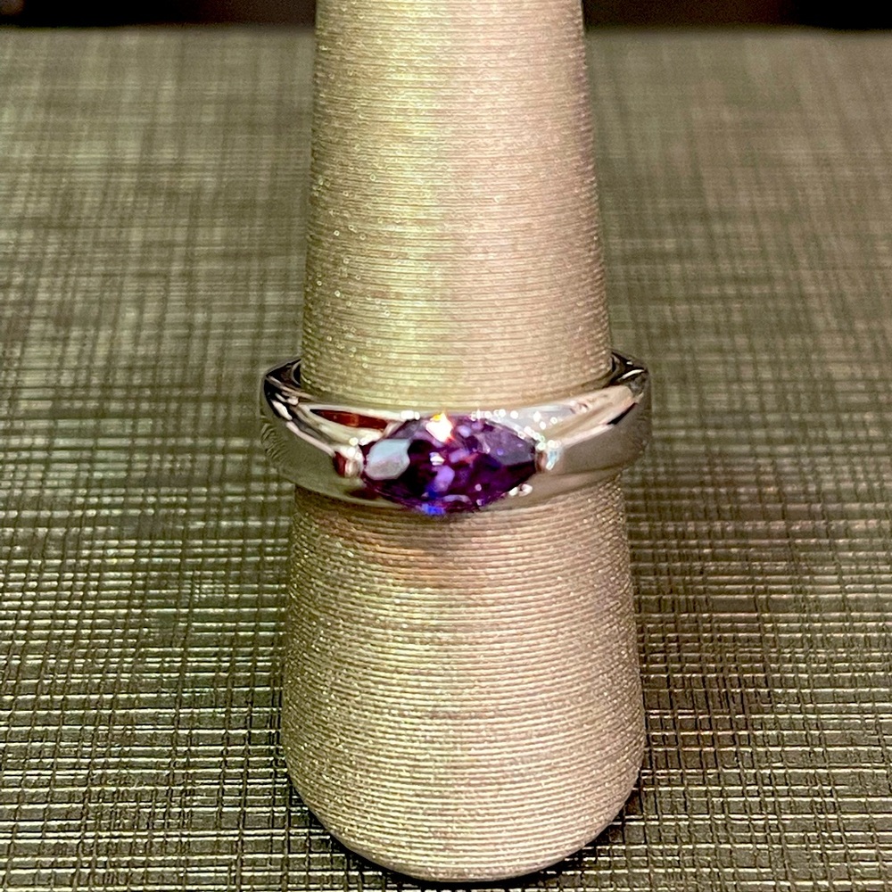 Lia Sophia sterling silver 3mm ring with sideways marquise amethyst.